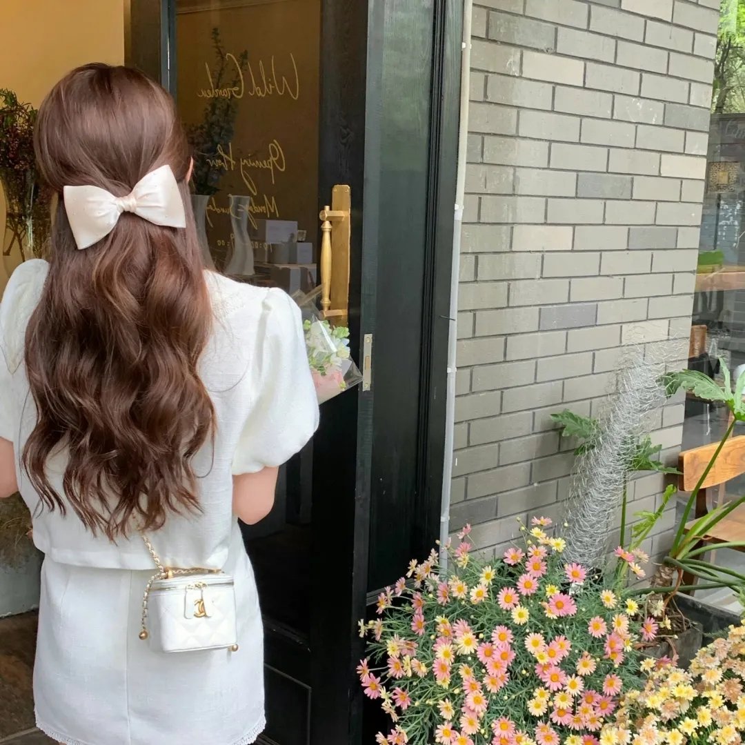 玛丽莲有深黑之眸